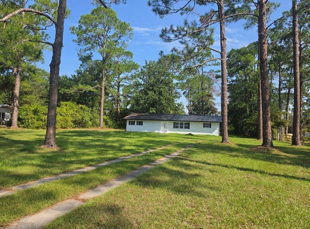 701 E Fourth St, Adel, GA 31620