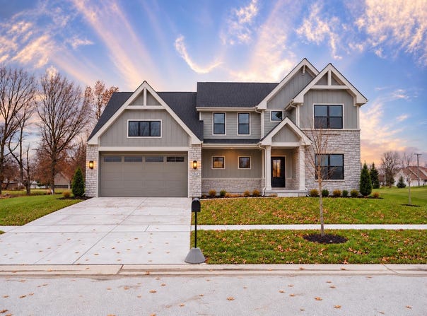 1659 Trailbrook Drive, Valparaiso, IN 46385