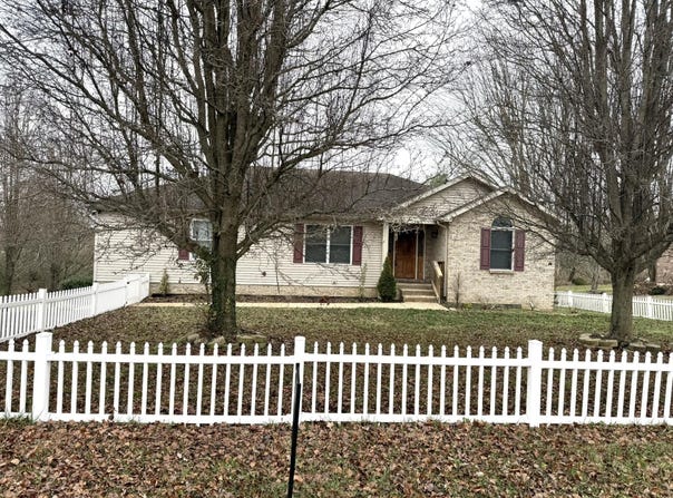212 S Loop Drive, Stanford, KY 40484