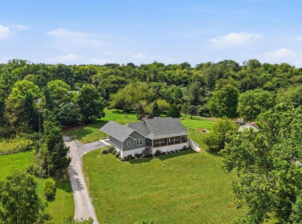 295 KING LEAR Drive, CHARLES TOWN, WV 25414