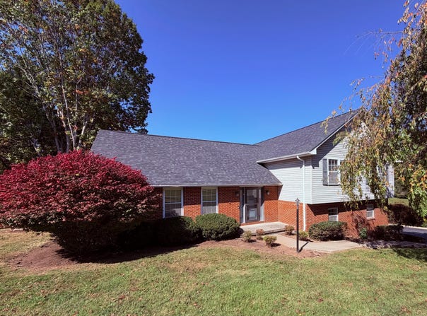 250 Sunshine, Lewisburg, WV 24901