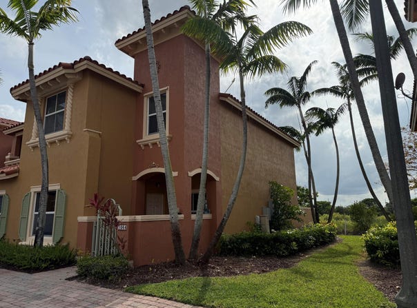 1064 SW 144th Avenue, Pembroke Pines, FL 33027