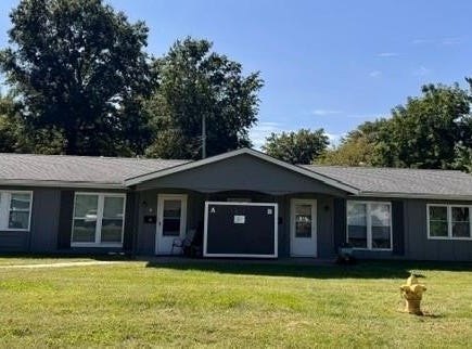 611 little Avenue, Lee's Summit, MO 64063