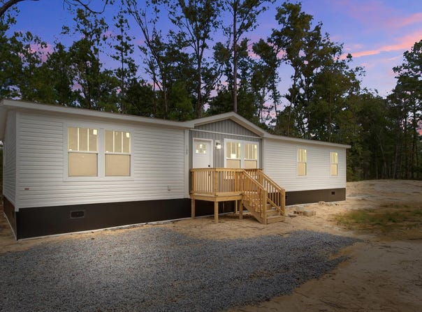 111 Amber Road, Summerville, SC 29483