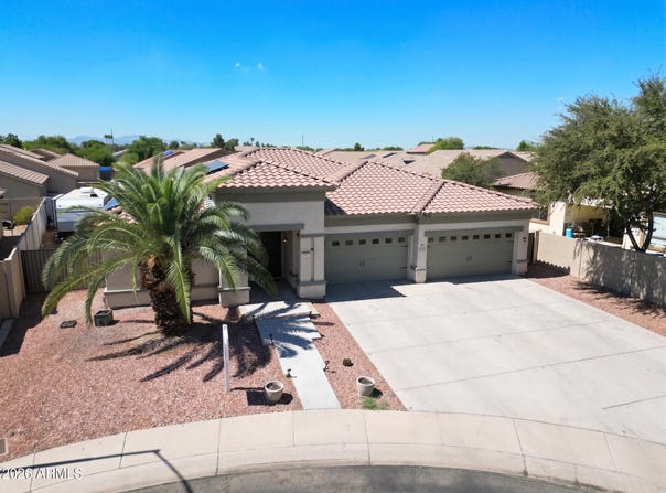 7328 N 81ST Drive, Glendale, AZ 85303