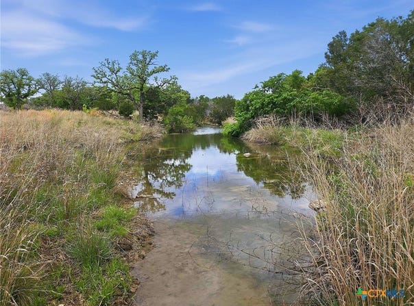 PR 42103 lot: 74, Evant, TX 76525