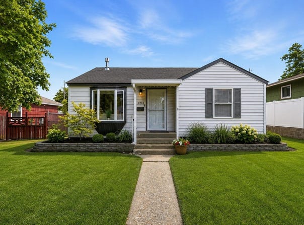 2224 W sanson Dr, Spokane, WA 99205