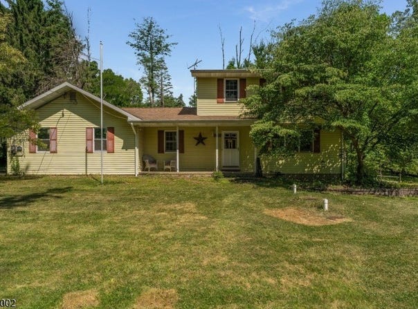 270 Andersen Rd, Holland Twp., NJ 08848-1639