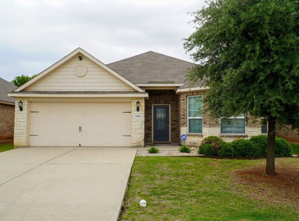 13624 Helix Bridge Way, Crowley, TX 76036