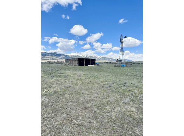311 E Pine Drive, Kemmerer, WY 83101