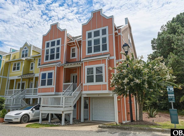 1103 Cambridge Road, Kill Devil Hills, NC 27948