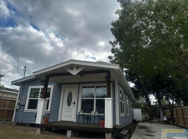 65 Calle Real, Brownsville, TX 78520