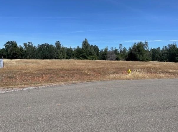 Manzanillo Way, Redding, CA 96003