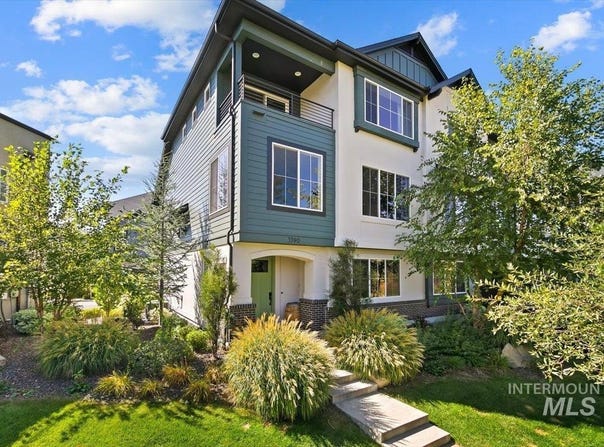 3390 E Exacta Ln, Boise, ID 83716