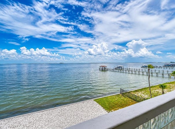 6504 SURFSIDE Boulevard, APOLLO BEACH, FL 33572