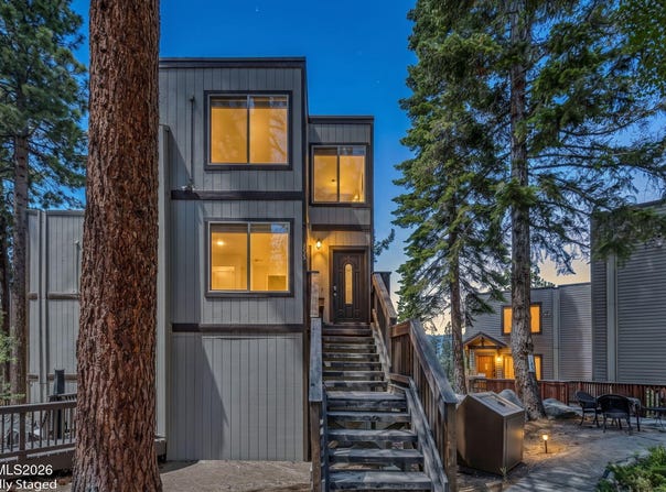 155 Holly Lane, Stateline, NV 89449