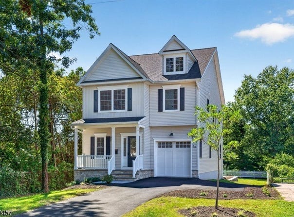 2A Voorhees Ave, Hopewell Boro, NJ 08525-1711