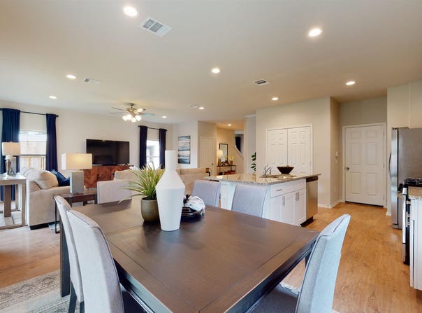645 JEMISON TRAILS DRIVE, JEMISON, AL 35085