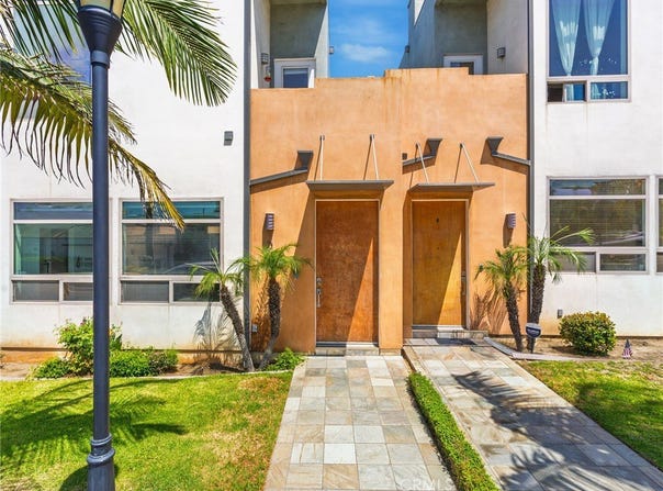 1225 E Grand Avenue, El Segundo, CA 90245