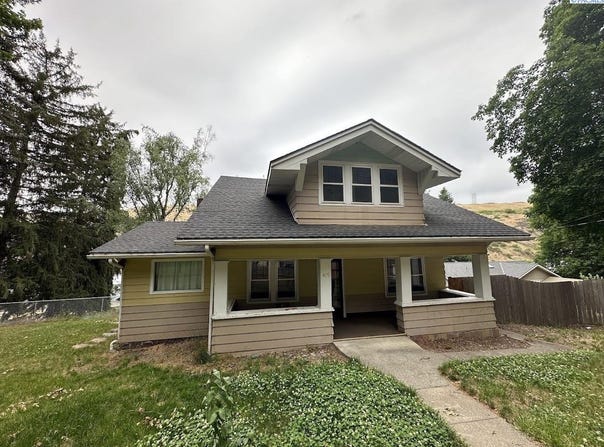 419 E Upper A, Colfax, WA 99111