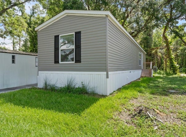89 Tower Manor Cir E, Auburndale, FL 33823