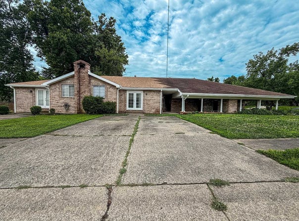 860 Lakeview Dr. B, Henderson, KY 42420