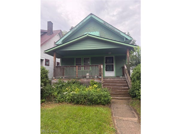 1723 Hillview Road, Cleveland, OH 44112