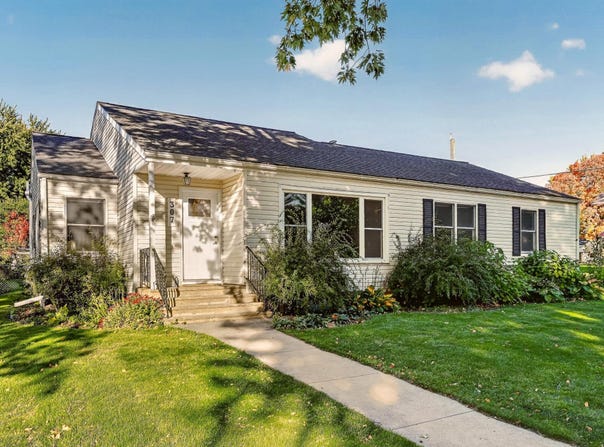 307 2nd Avenue NW, Kasson, MN 55944