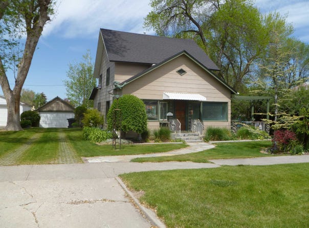 748 Falls Ave., American Falls, ID 83211
