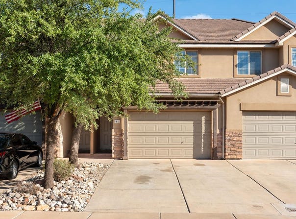 1000 E Bluff View Dr, Washington, UT 84780