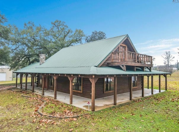3723 FM 256 E, Colmesneil, TX 75938