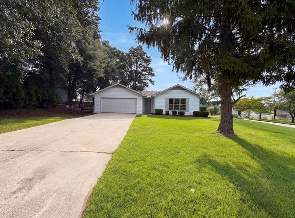 6120 Dorchester Drive, Rex, GA 30273