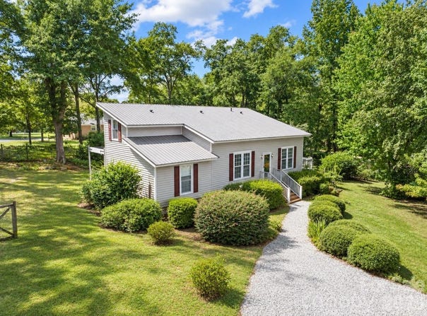 127 Kamala Road, Kershaw, SC 29067