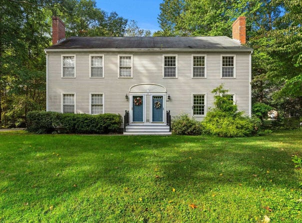19 Purington Lane, Hampton, NH 03842