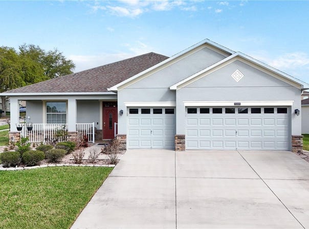 5269 ROYCE Drive, MOUNT DORA, FL 32757
