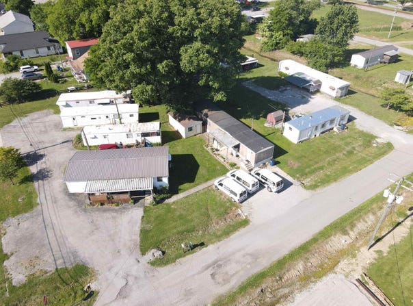 66 E Washington St, Sebree, KY 42455