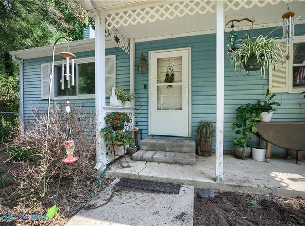 7234 Amherst Lane, Gloucester, VA 23061