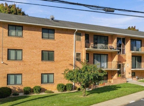 1745 EDGEWOOD HILL Circle, HAGERSTOWN, MD 21740