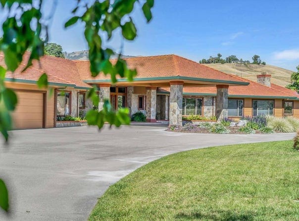 5885 Bruce Dr, Danville, CA 94506
