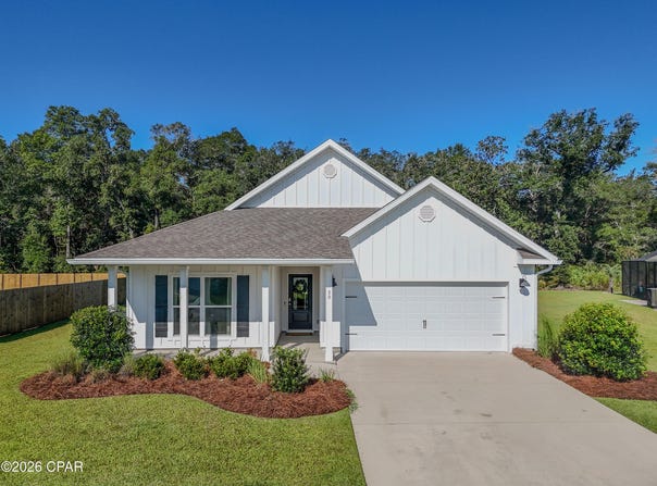80 Oak Trees Lane W, Freeport, FL 32439