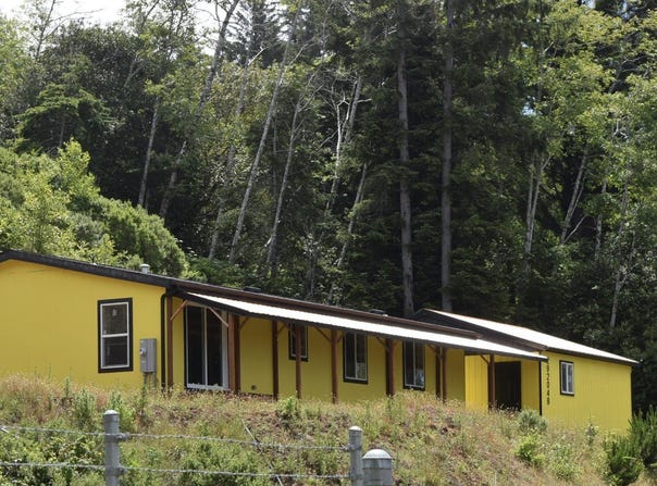 29204 WALLACE St, GoldBeach, OR 97444