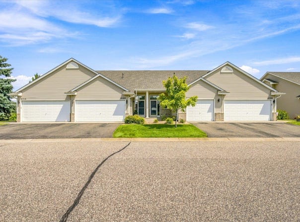21710 Evergreen Trail, Rogers, MN 55374