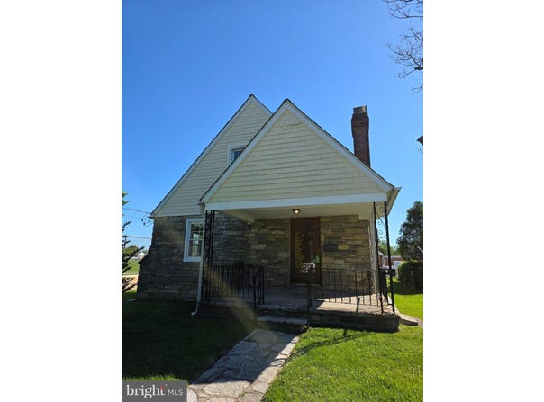 605 S EAGLE Road, HAVERTOWN, PA 19083