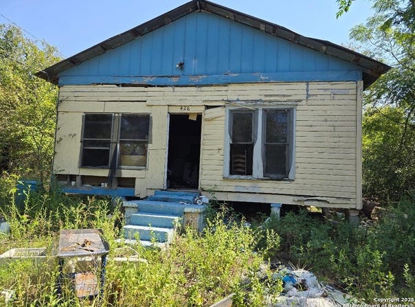 426 4th, Rockdale, TX 76567