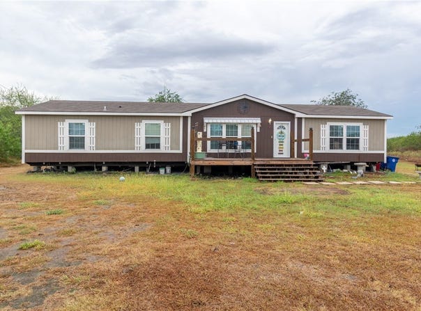 245 County Road 1341, Alice, TX 78332
