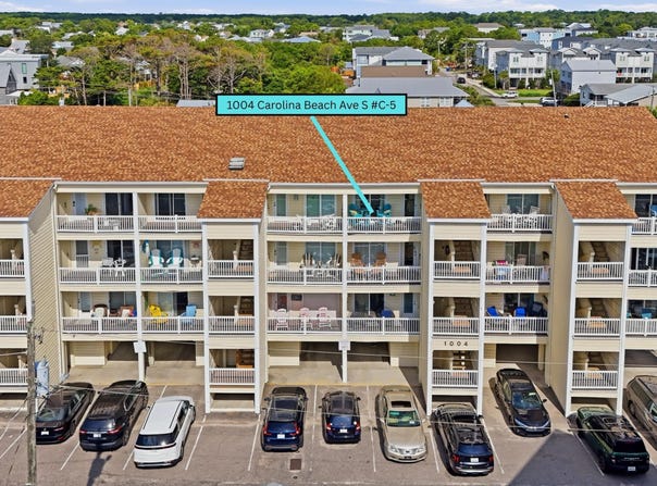 1004 Carolina Beach Avenue S, Carolina Beach, NC 28428