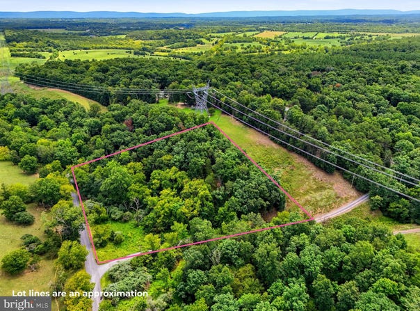 FORGOTTEN Lane, CLEAR BROOK, VA 22624