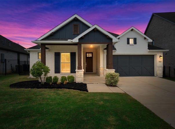 590 Torrey Pines Circle, Heath, TX 75032
