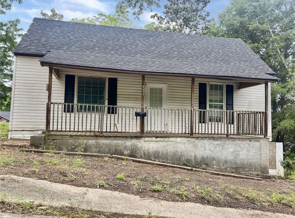 301 Hammett Street, Honea Path, SC 29654