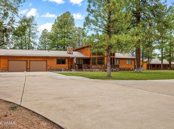 2922 Pine Rim Road, Overgaard, AZ 85933